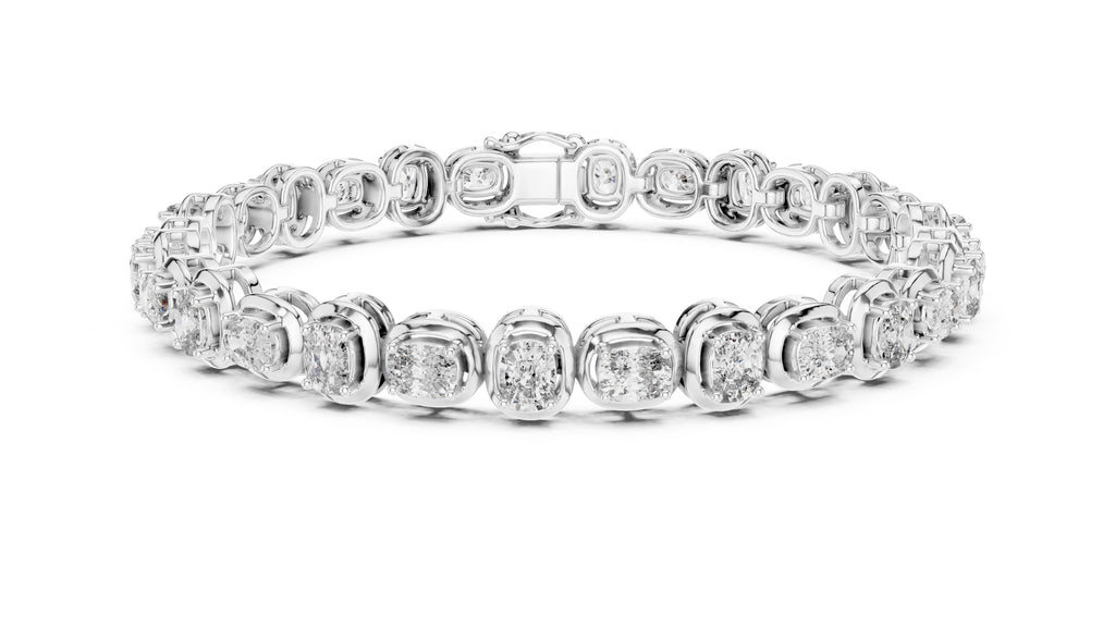 The Imperial cushion Link Bracelet White Gold