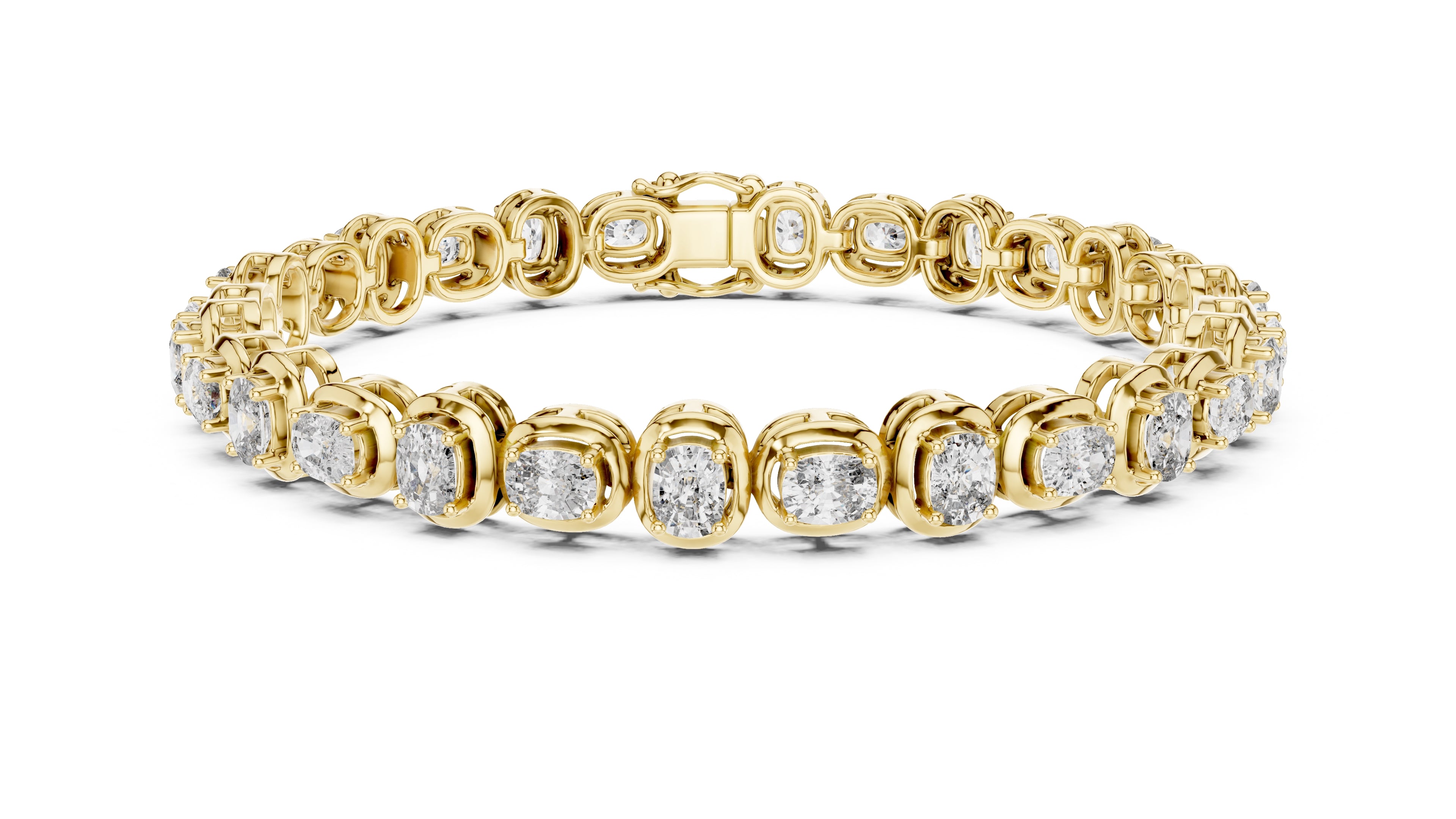 The Imperial cushion Link Bracelet Yellow Gold