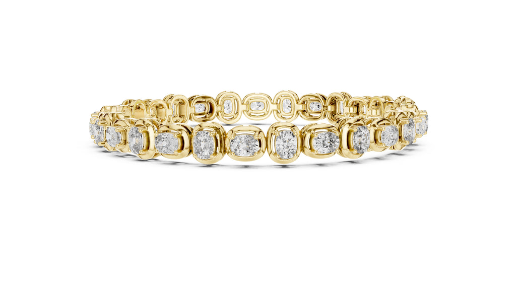 The Imperial cushion Link Bracelet Yellow Gold