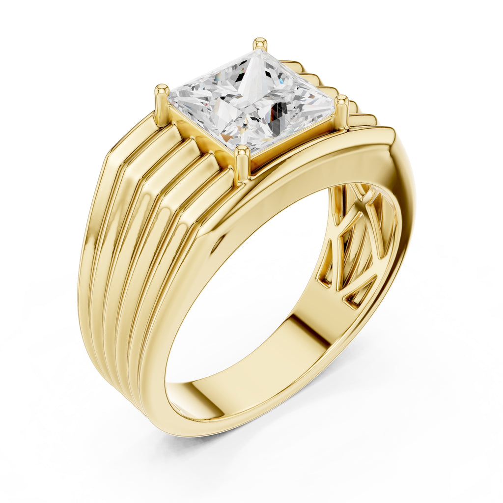 The Stratum Princess-Cut Ring 2.3ct Yellow Gold