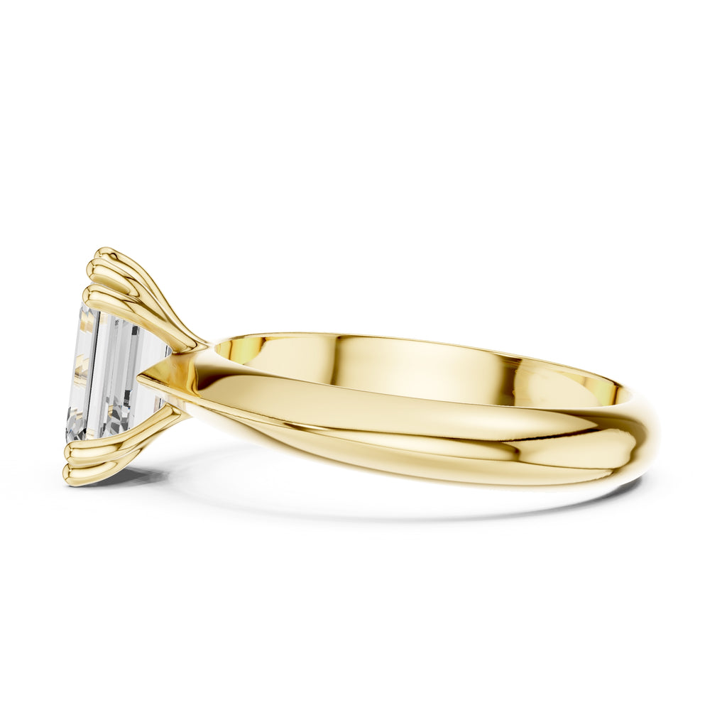 The Twin-Claw Classic Ring 1.5ct Yellow Gold Emerald