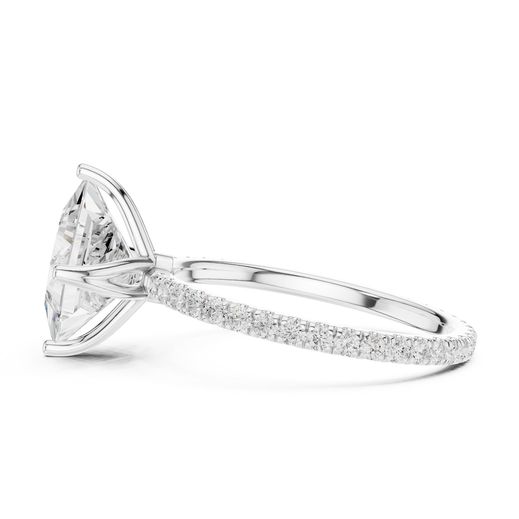 The Petite Brilliance Ring 2.5ct White Gold Princess