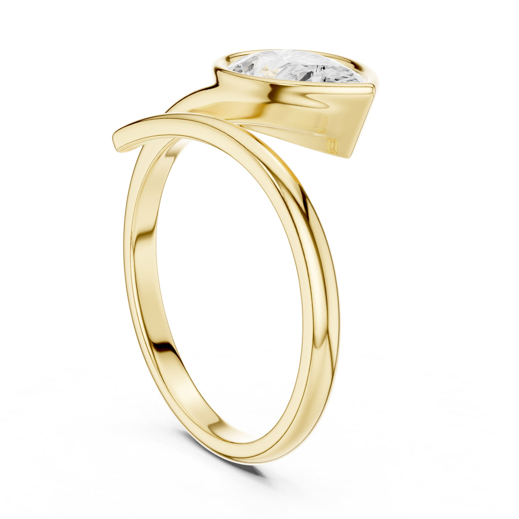 The Cora Bezel Ring 1.22ct Yellow Gold